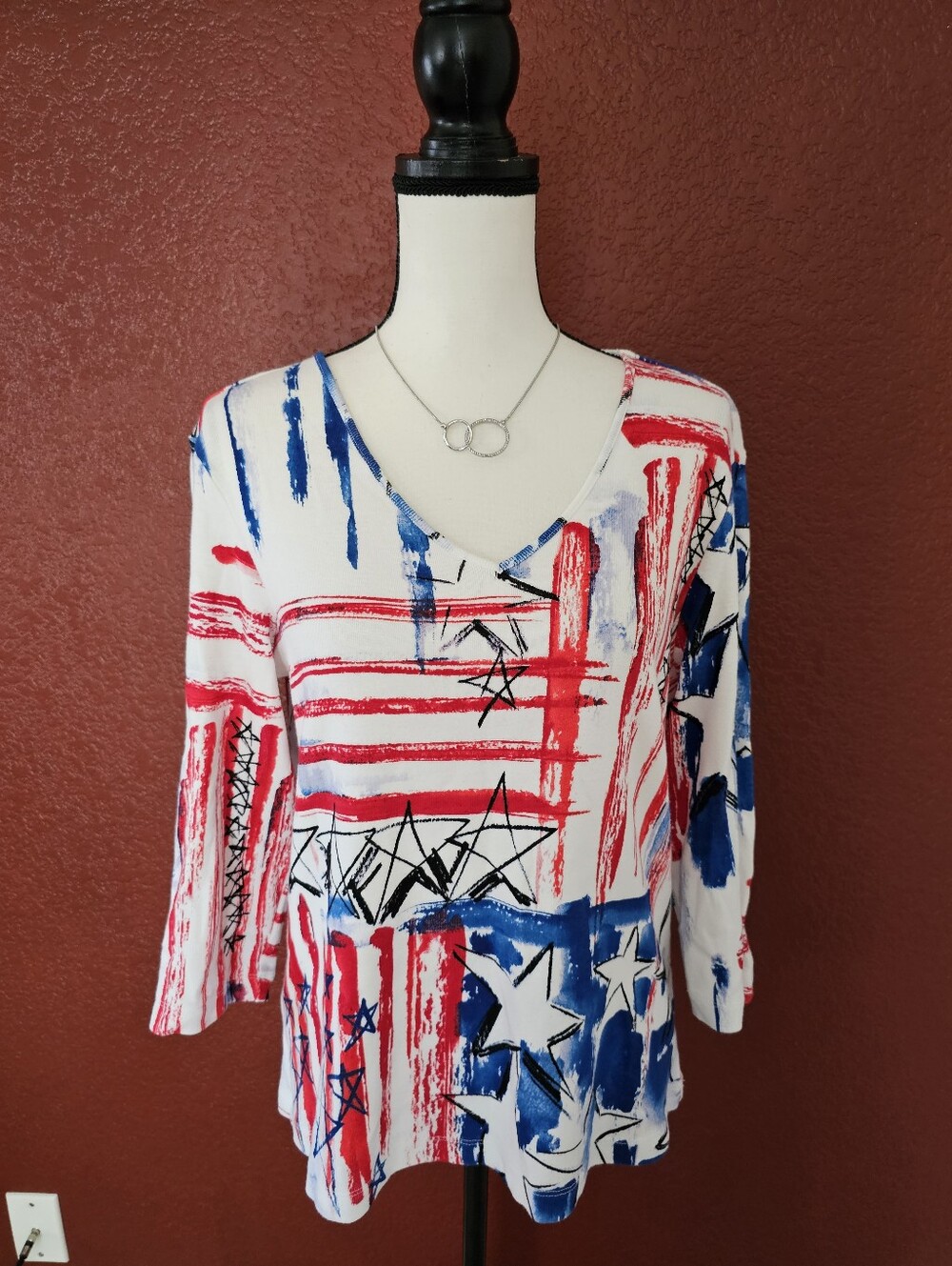 Chico's Red, Blue & White Abstract Flag-Style V-Neck Top - Picture 3 of 8